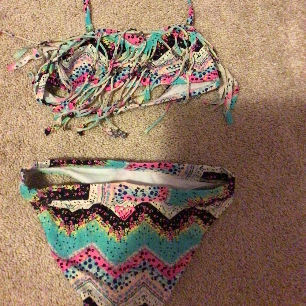 Kids bathing suit cute colorful barely used